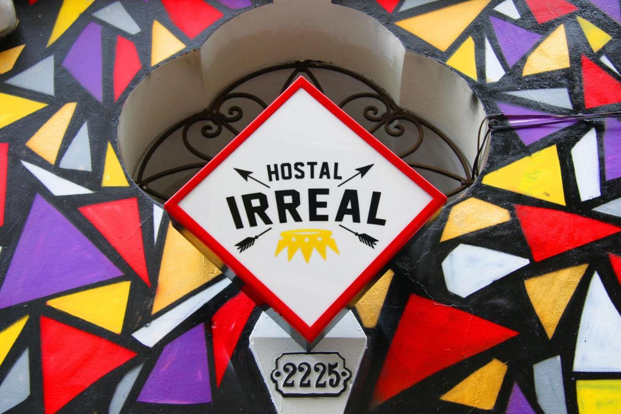 Hostal Irreal Santiago Dış mekan fotoğraf
